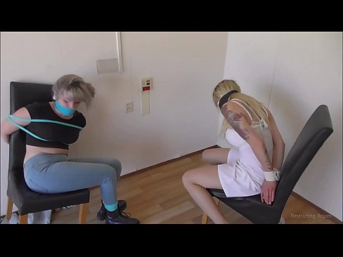 ❤️ E varur / e lidhur dhe e gojës / vajzë në ankth ❤️ Porno në sq.pornokey.ru